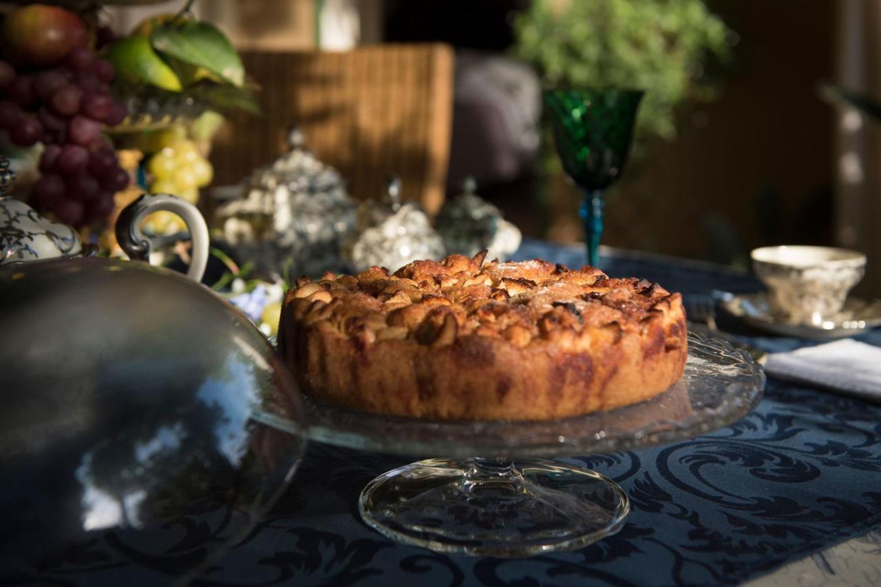 לונאטו B&B Alla Mezza Luna מראה חיצוני תמונה