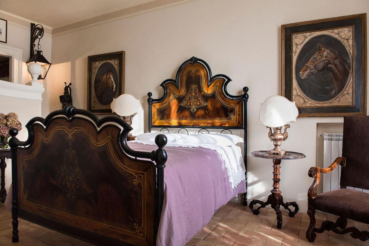 לונאטו B&B Alla Mezza Luna מראה חיצוני תמונה